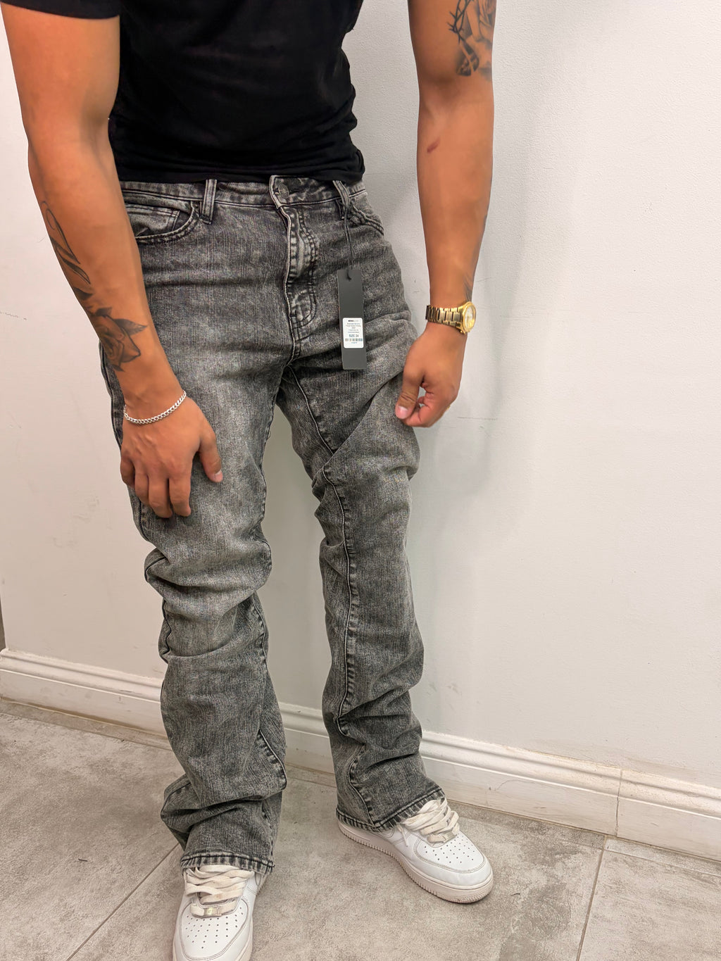 Jeans Flared — Mid Wash