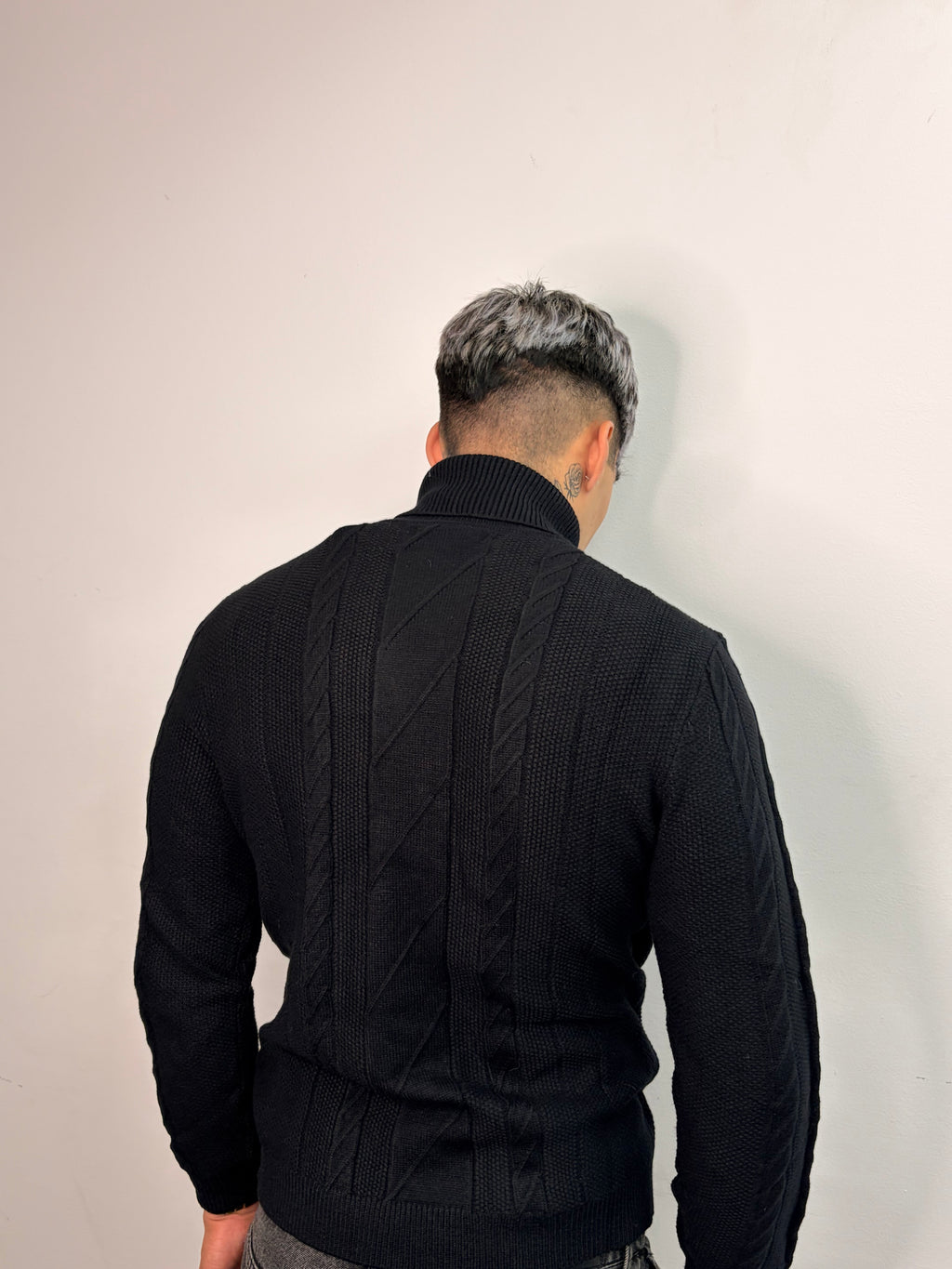 Sweater Cuello Alto — Knit