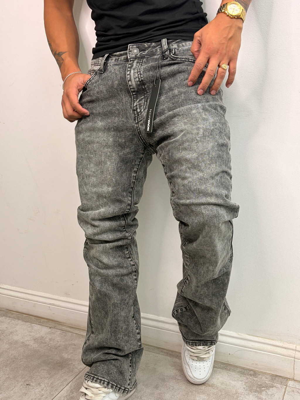 Jeans Flared — Mid Wash