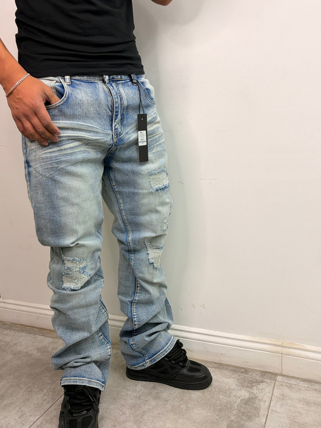 Jeans Flared — Light Wash