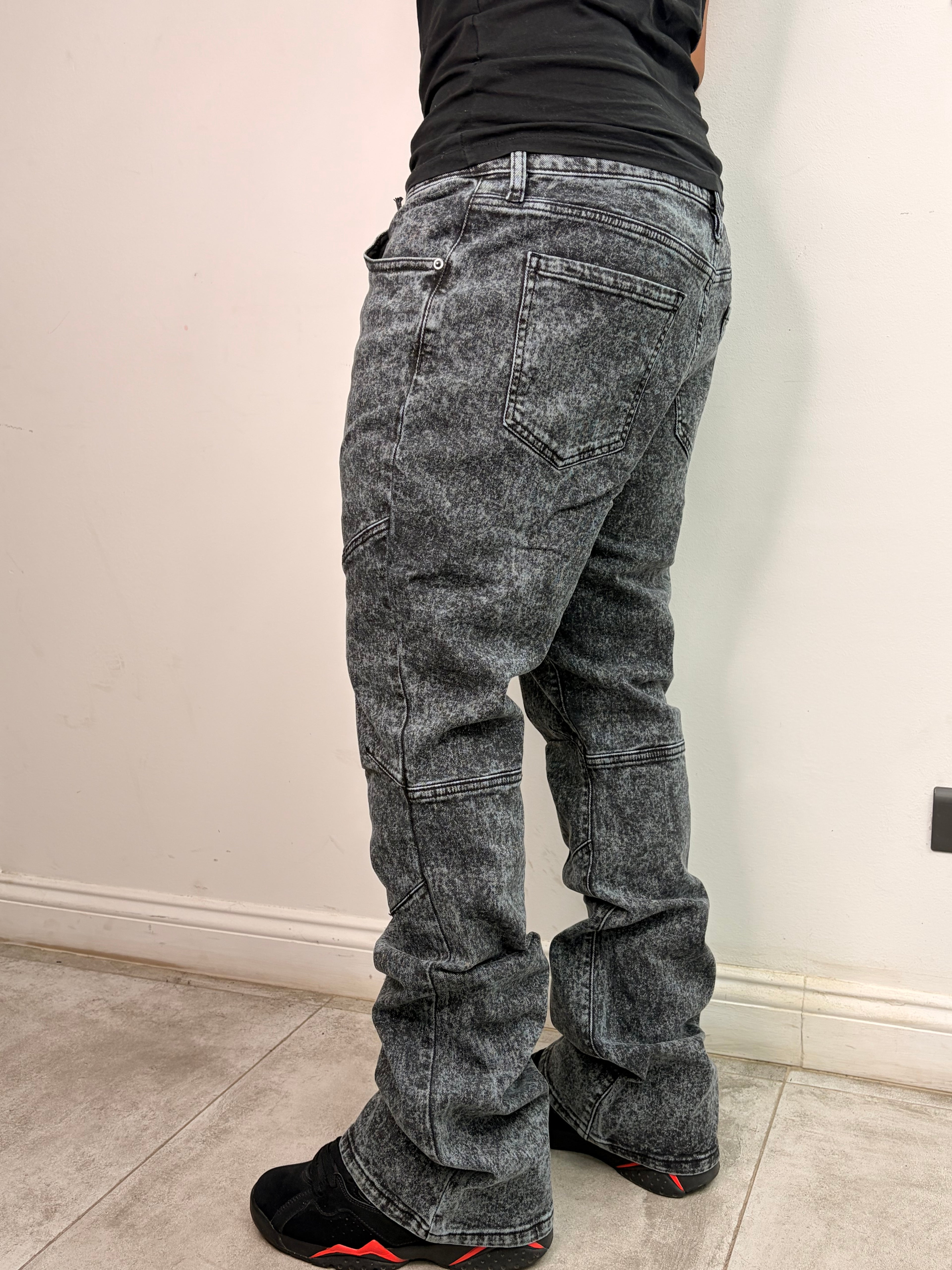 Jeans Flared — Stone 03