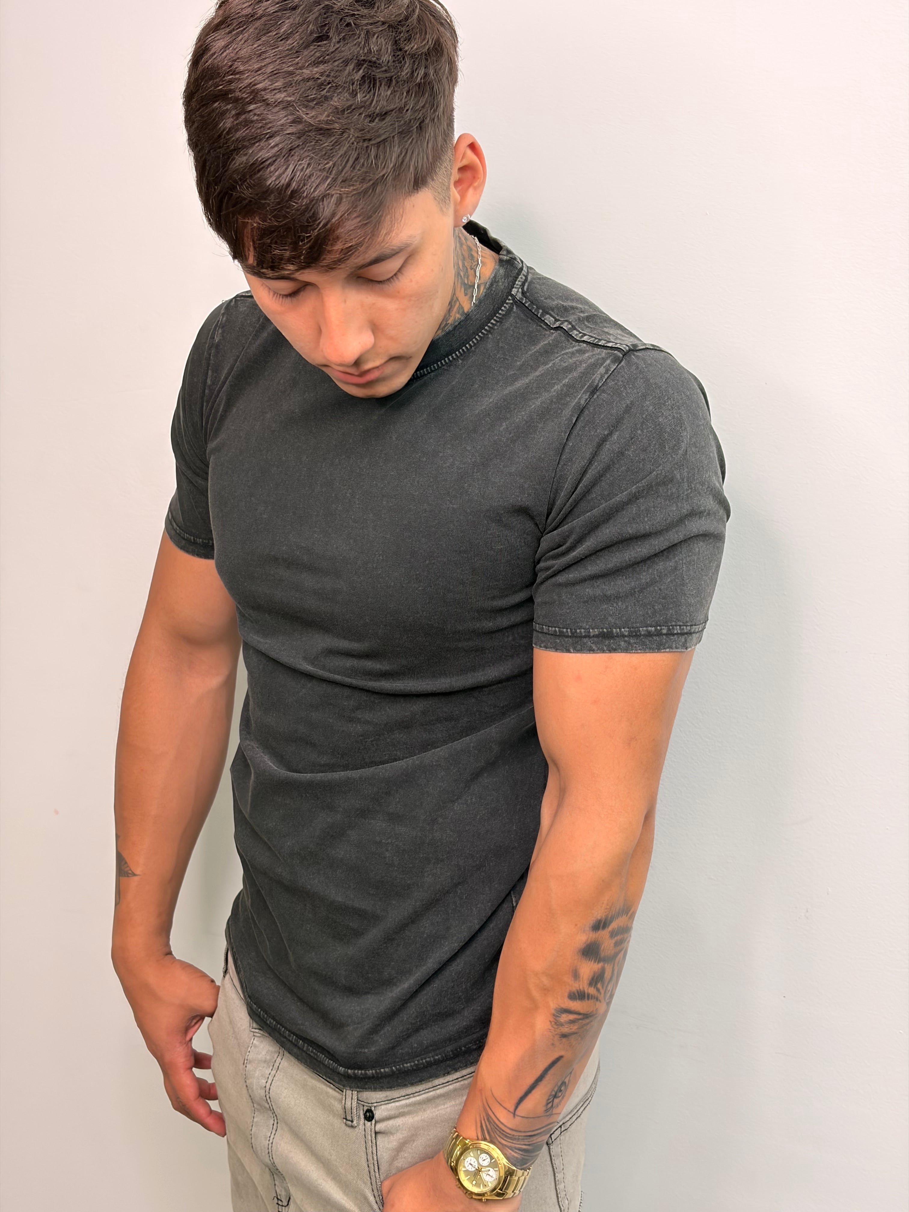 Polera Vintage Wash — Negro