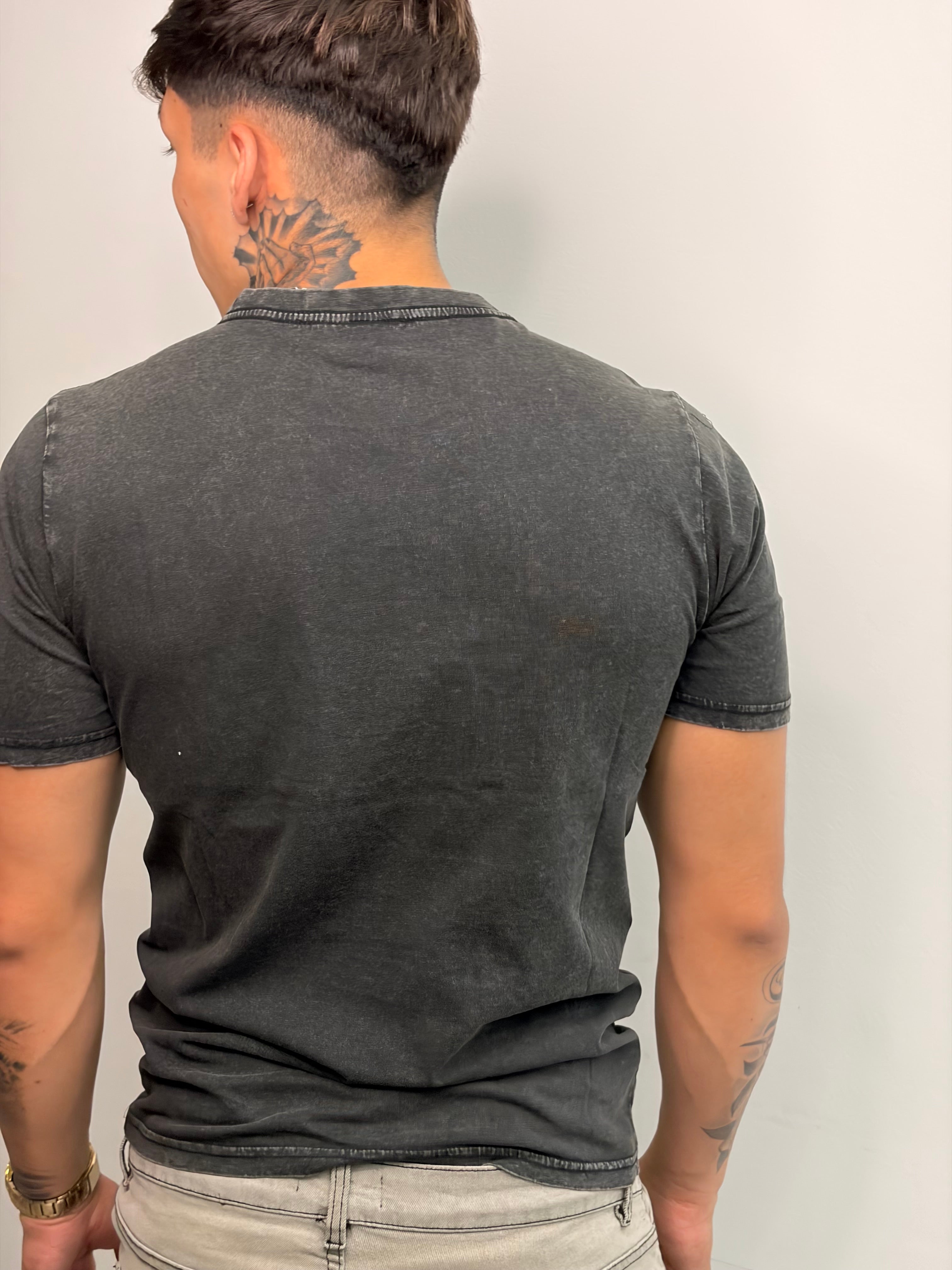 Polera Vintage Wash — Negro